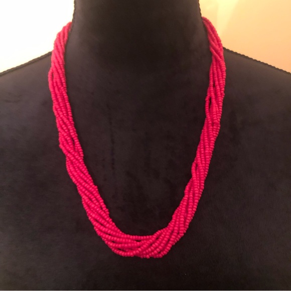 💰VTG Trifari Multi-Strand Red Beaded Necklace - Picture 4 of 10